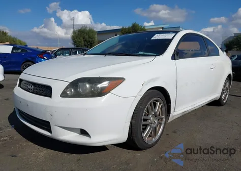 2010 Scion Tc from USA, damaged, VIN JTKDE3B74A0317272